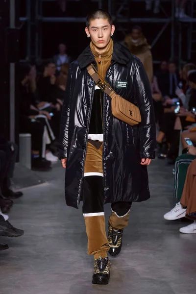 Look 21